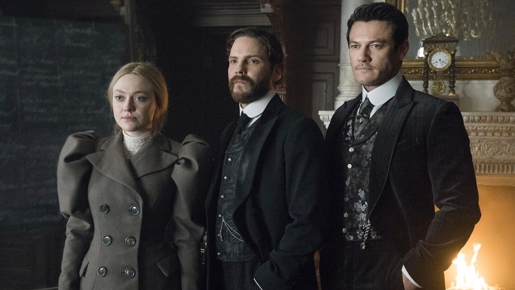 Dakota Fanning, Daniel Bruhl, and Luke Evans in The Alienist